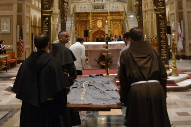 On the evening of October 3rd each year, Franciscans around the world celebrate the death of St. Francis—his death “transitus,” or “passing.”